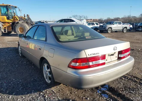 2001 Lexus Es 300 z USA, uszkodzony, nr VIN JT8BF28G110335644
